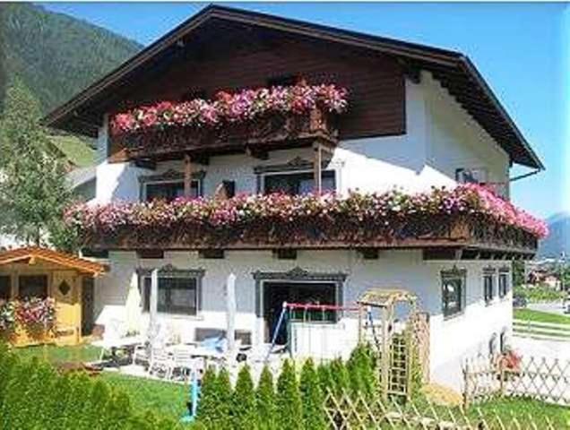 Pension Kristall Neustift im Stubaital Exterior foto