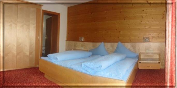 Pension Kristall Neustift im Stubaital Exterior foto